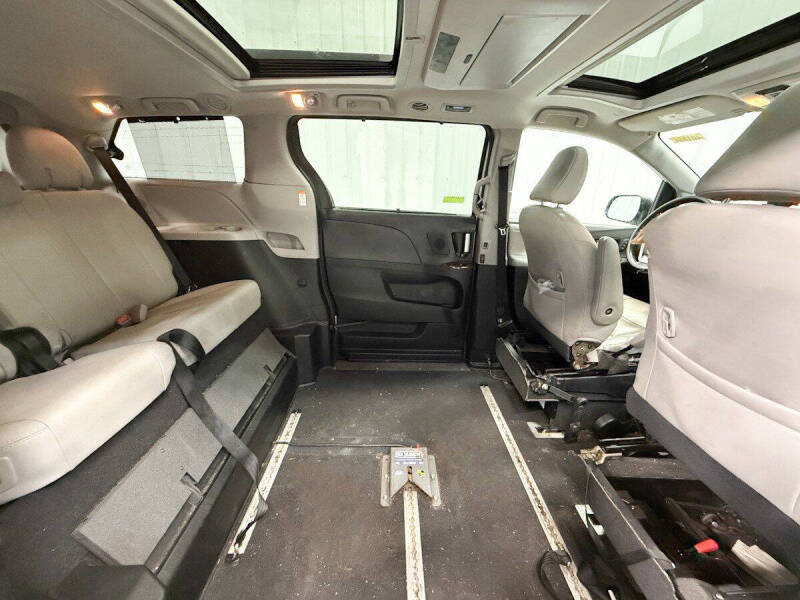 2020 Toyota Sienna