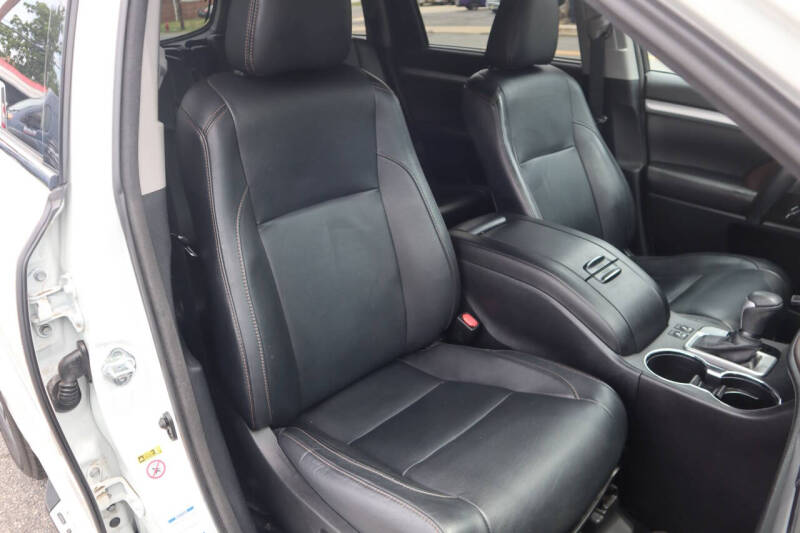 2017 Toyota Highlander