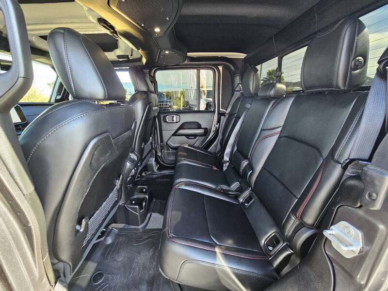 2024 Jeep Gladiator