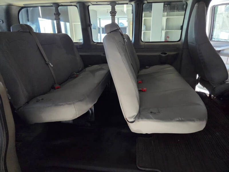 2016 Chevrolet Express LS 2500