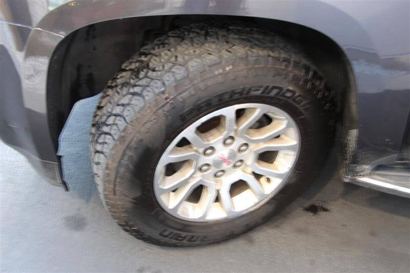 2017 GMC Yukon XL SLT