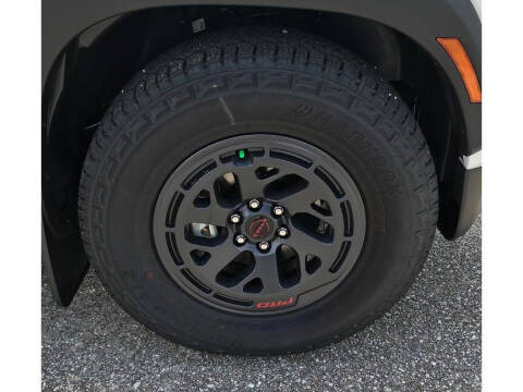 2025 Nissan Frontier PRO-X