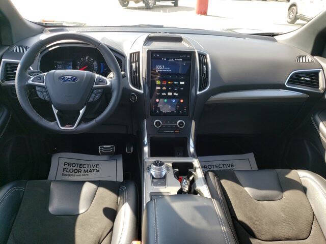 2024 Ford Edge ST