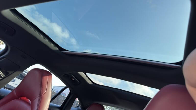 2018 Porsche Panamera 4