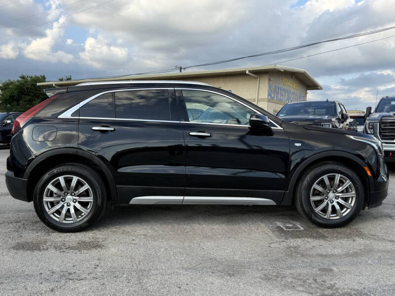 2021 Cadillac XT4 Premium Luxury