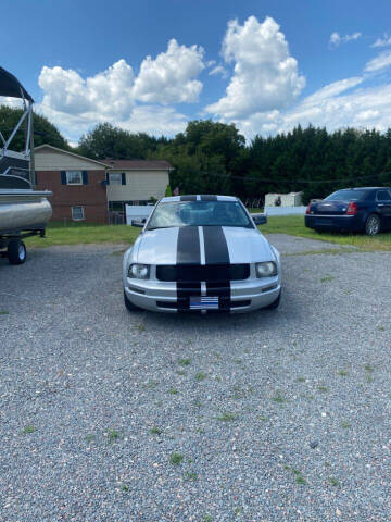 2007 Ford Mustang for sale at S & H AUTO LLC in Granite Falls NC