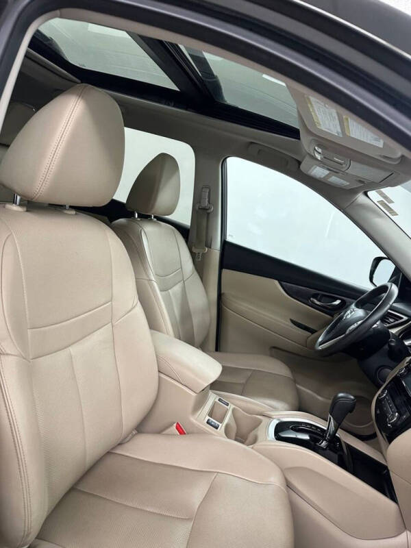 2016 Nissan Rogue SL