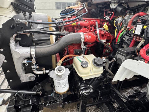 2017 Freightliner M2 106