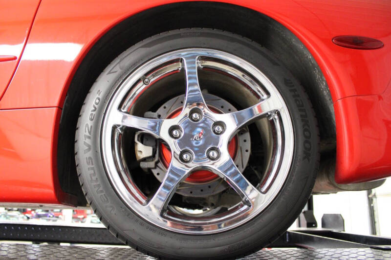 2004 Chevrolet Corvette