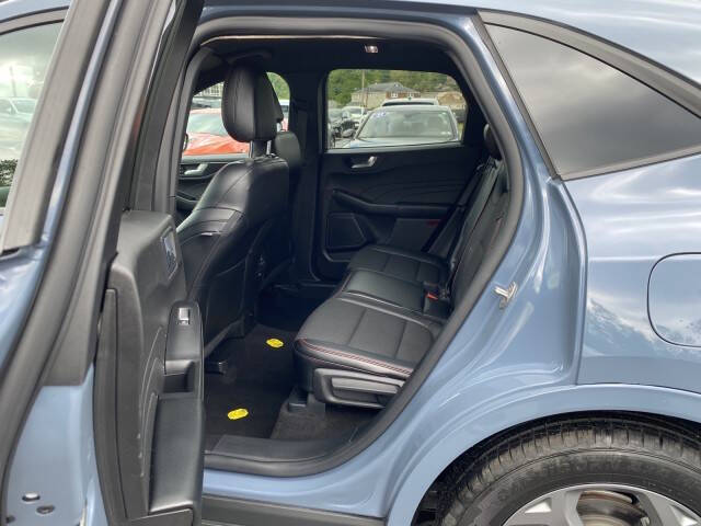 2024 Ford Escape ST-Line