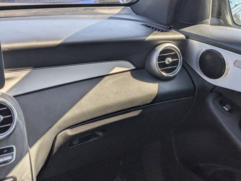 2021 Mercedes-Benz GLC GLC 300