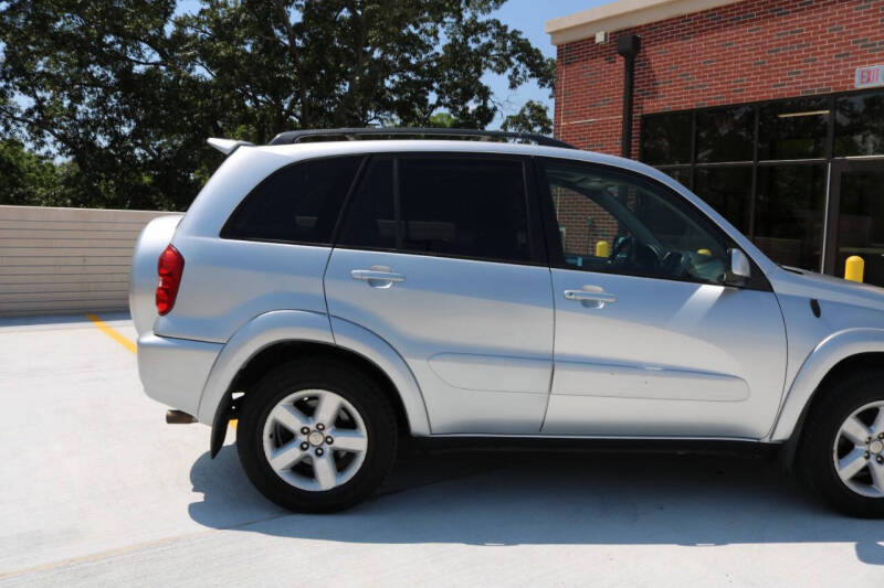 2005 Toyota RAV4