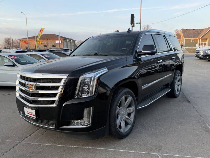 2015 Cadillac Escalade Luxury's photo