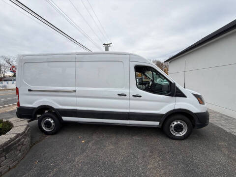 2023 Ford Transit 250