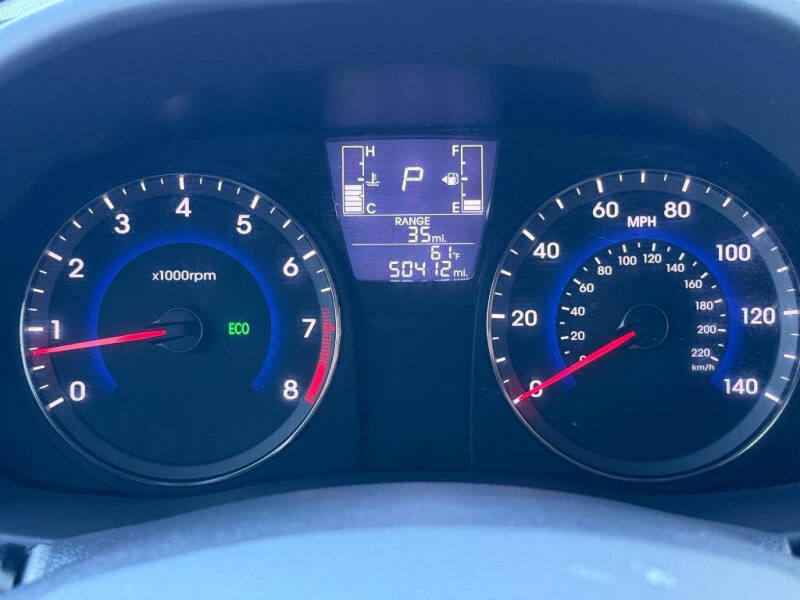 2017 Hyundai Accent Value Edition