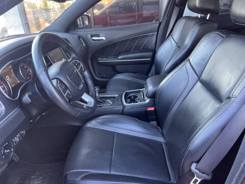 2016 Dodge Charger SXT