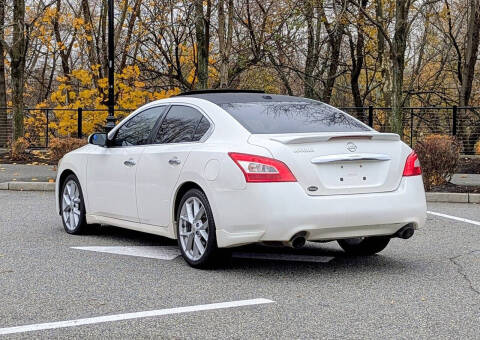 2010 Nissan Maxima 3.5 SV