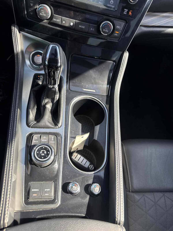2017 Nissan Maxima Platinum