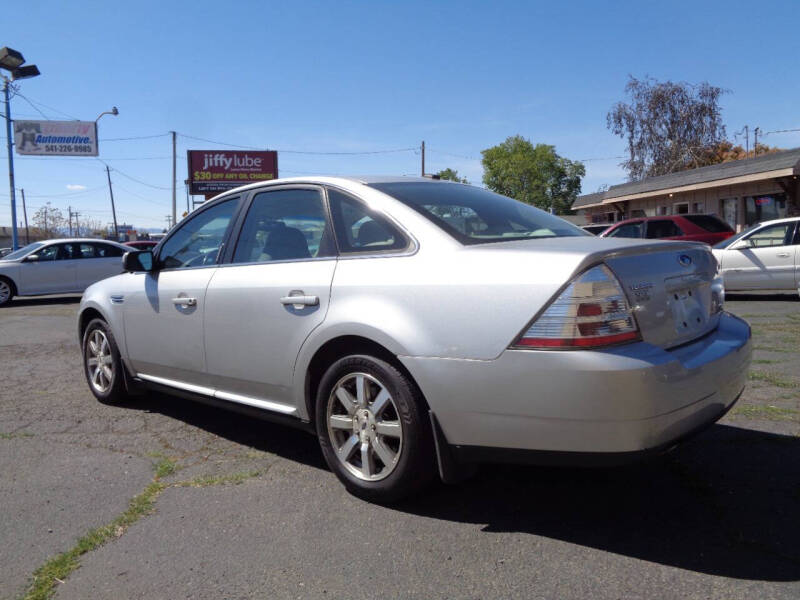 2009 Ford Taurus SEL