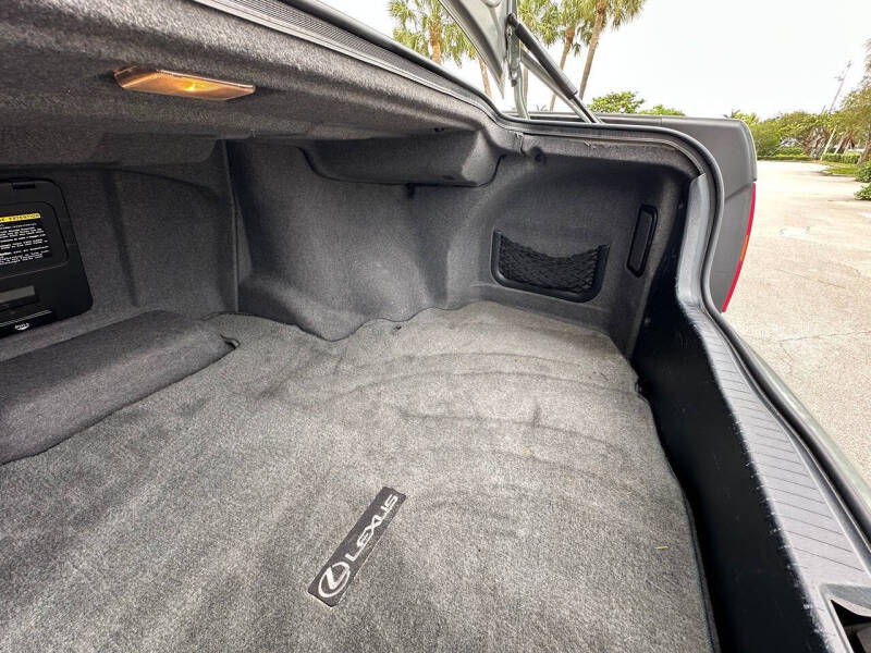 2003 Lexus LS 430