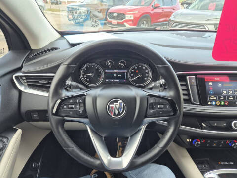 2024 Buick Enclave Essence