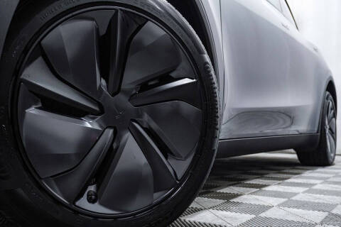 2026 Tesla Model Y Long Range