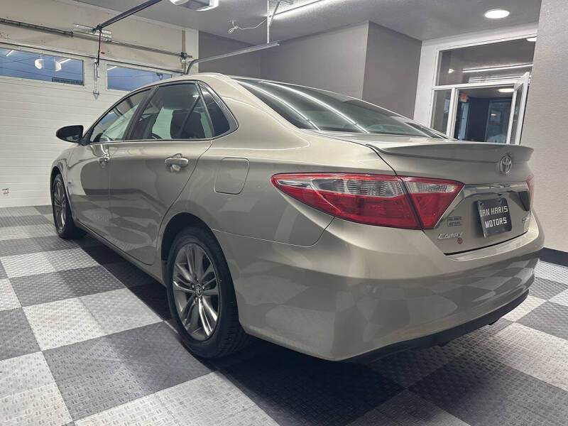 2015 Toyota Camry SE