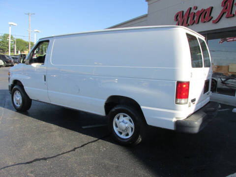 2014 Ford E-Series E-350 SD