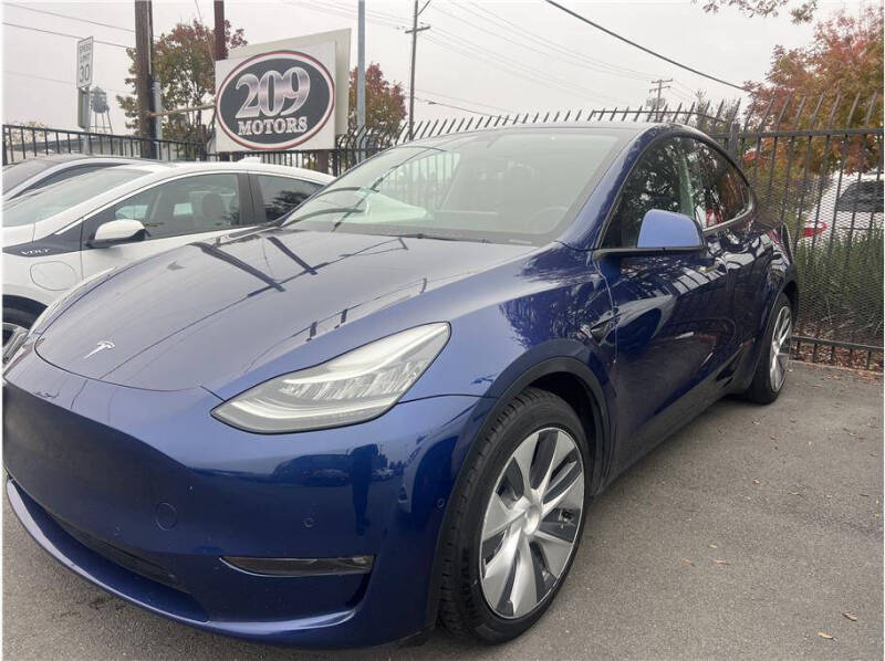2022 Tesla Model Y Long Range