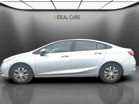 2017 Chevrolet Cruze LS Auto