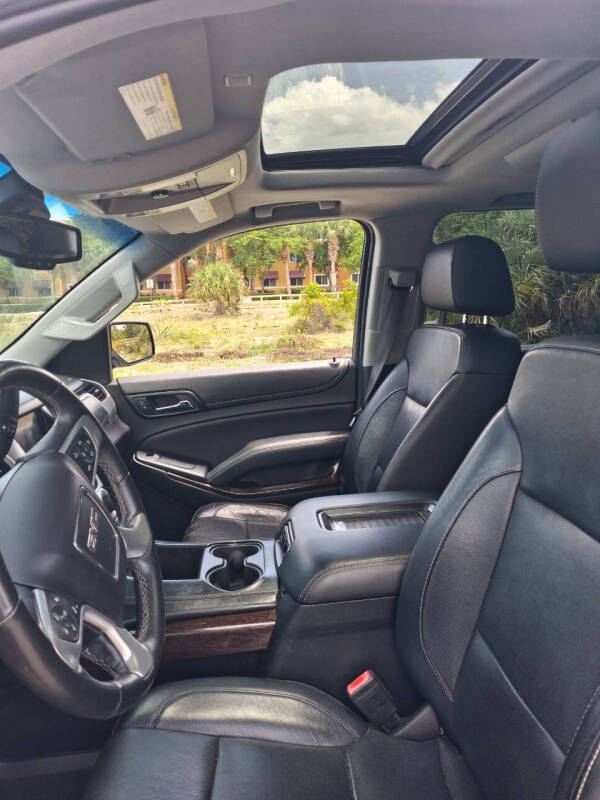 2017 GMC Yukon XL SLT