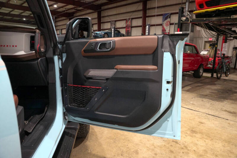 2023 Ford Bronco Heritage Limited Edition