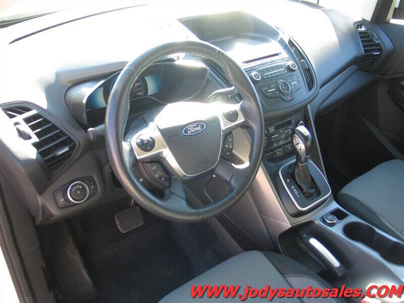 2017 Ford C-MAX Hybrid SE
