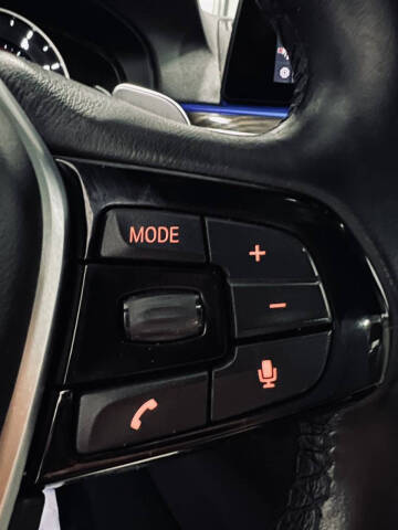 2019 BMW 5 Series 530i