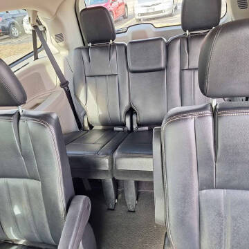 2015 Chrysler Town and Country Touring