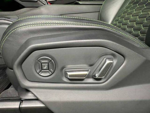 2022 Lamborghini Urus