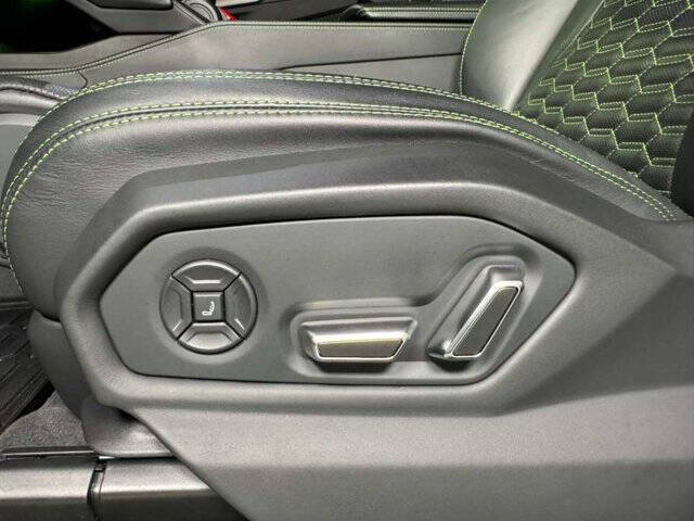 2022 Lamborghini Urus