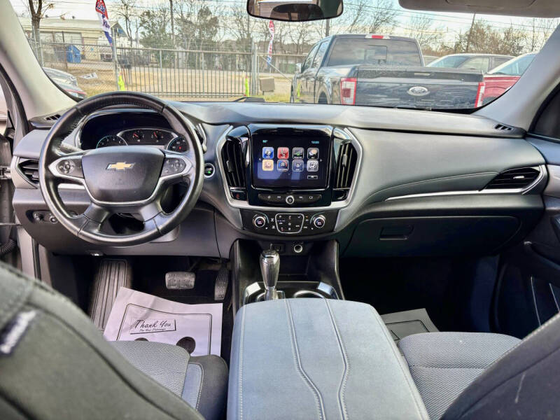 2018 Chevrolet Traverse LT Cloth