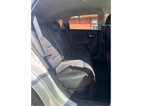 2020 Kia Niro Plug-In Hybrid EX