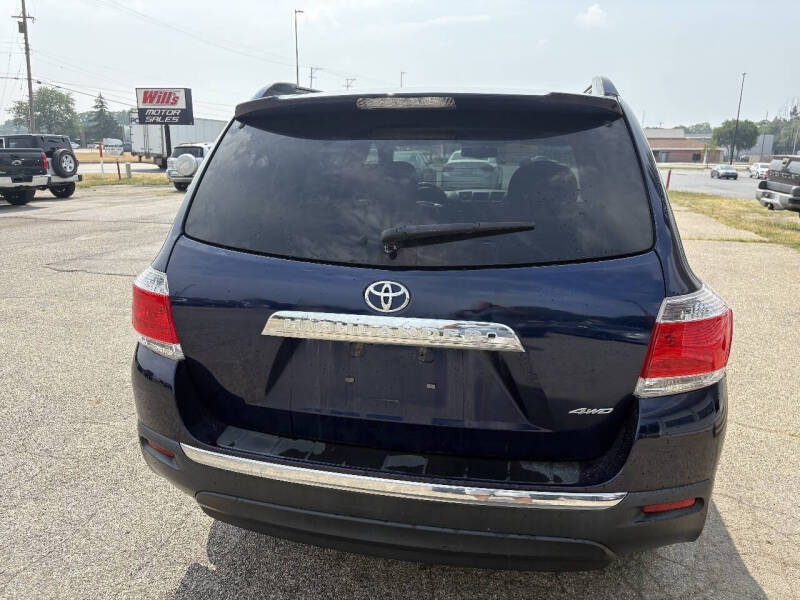 2013 Toyota Highlander SE