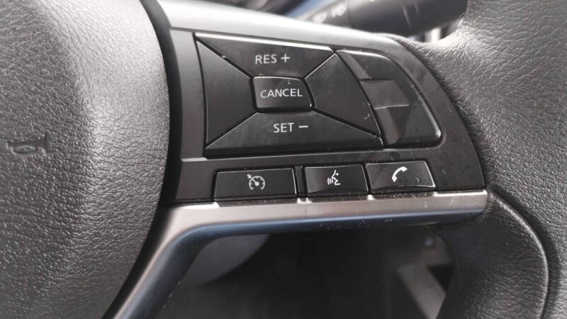 2024 Nissan Versa SV