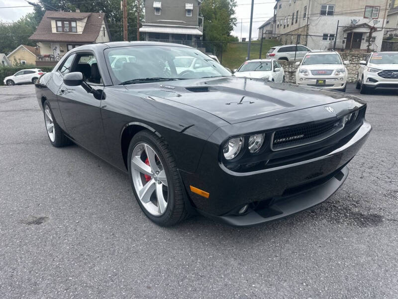 2009 Dodge Challenger SRT8