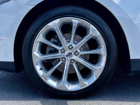 2016 Ford Taurus Limited