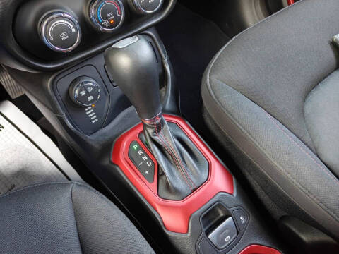 2015 Jeep Renegade Trailhawk