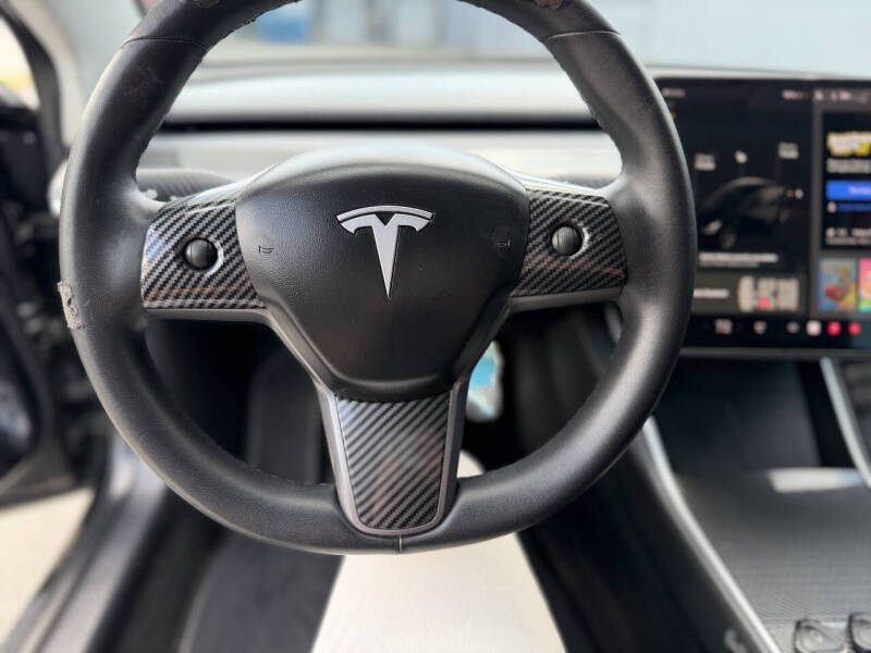 2020 Tesla Model 3 Performance