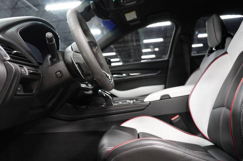 2022 Cadillac CT5-V Blackwing