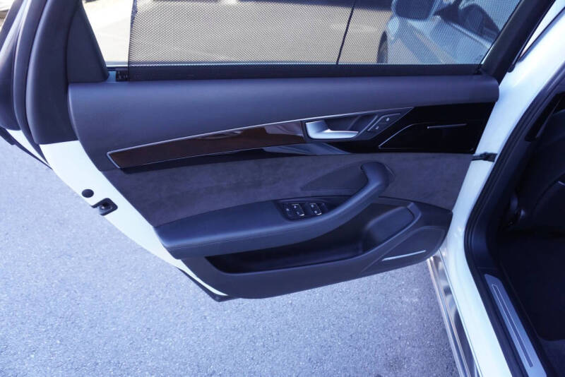 2015 Audi A8 L 4.0T quattro