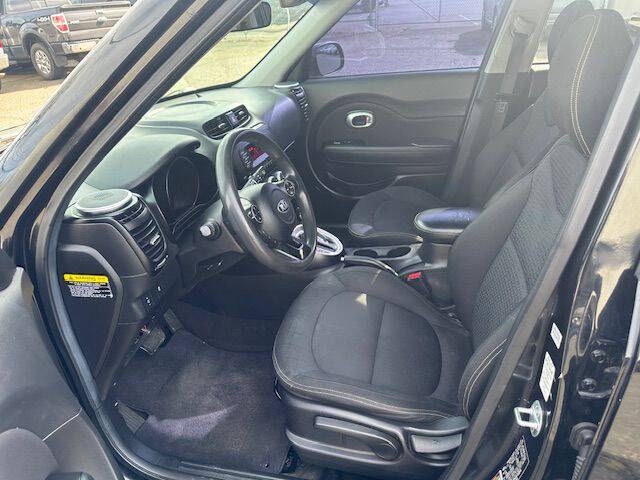 2015 Kia Soul +