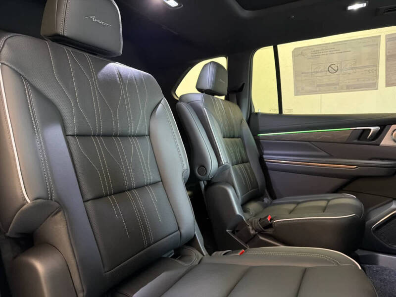 2026 Buick Enclave Avenir