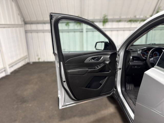 2021 Chevrolet Traverse LS